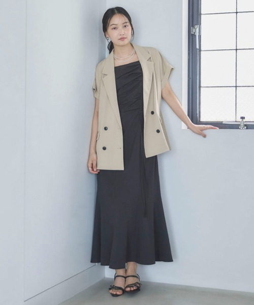 archives(アルシーヴ)の「【ONかわ】ウォッシャブルタックドロストキャミワンピース(ワンピース・レディース・チャコールグレー/ブラック・MEDIUM)」の16枚目の写真