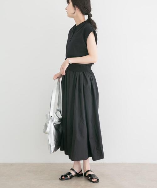 ITEMS URBANRESEARCH(アイテムズ アーバンリサーチ)の「『洗濯可』ポロニットドッキングワンピース(ワンピース・レディース・ブラック/オフホワイト/ブラウン・FREE)」の2枚目の写真