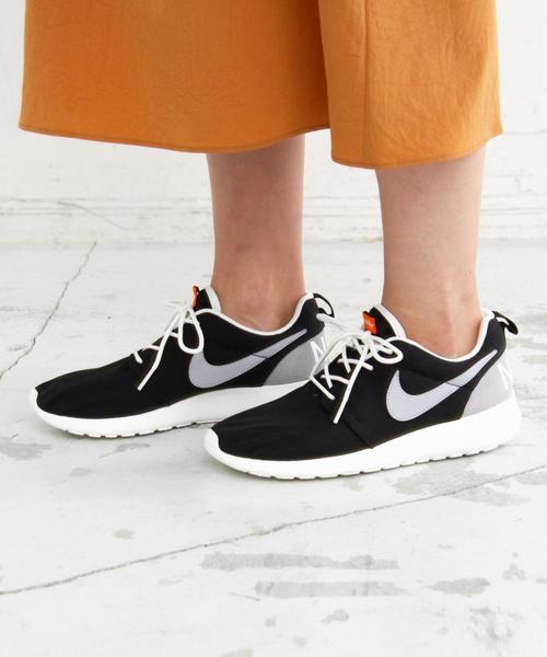 NIKE（ナイキ）の「BY∵ NIKE ウィメンズ ローシワンレトロ スニーカー ◆（スニーカー・レディース・ブラック/レッド・25cm/23.5cm/24.5cm/23cm/24cm）」の8枚目の写真