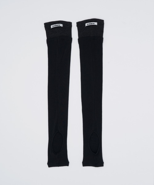 SOEMIN（ソミン）の「Layered Socks／レイヤードニーハイソックス（ソックス/靴下・レディース・グレー/アイボリー/ブラック・FREE）」の9枚目の写真