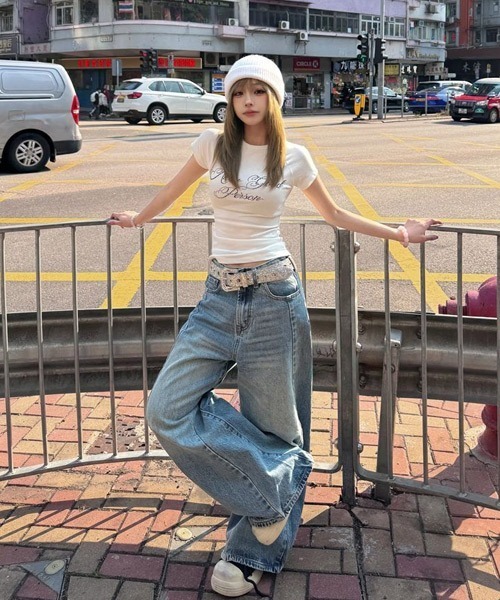 Ressaca(レサーカ)の「ラインストーンロゴTシャツ(Tシャツ/カットソー・レディース・ブラック/ホワイト・M)」の7枚目の写真