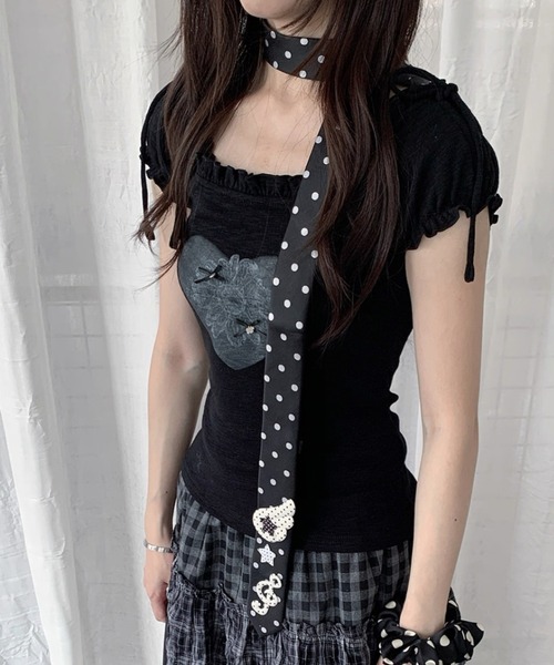 AVYL（アヴィル）の「2WAYハートプリント オフショル半袖トップス（Tシャツ/カットソー・レディース・ホワイト/ブラック・M）」の7枚目の写真
