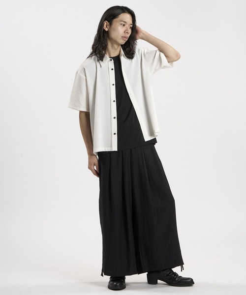 NO ID.（ノーアイディ）の「【NO ID.】Linen Touch Pintuck Shirt / リネン タッチ ピンタック シャツ（シャツ/ブラウス・メンズ・グレー/ブラック/ホワイト・2/1）」の22枚目の写真