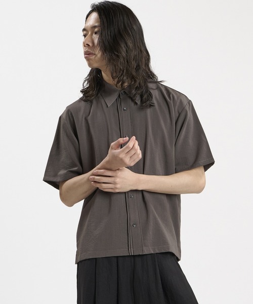 NO ID.（ノーアイディ）の「【NO ID.】Linen Touch Pintuck Shirt / リネン タッチ ピンタック シャツ（シャツ/ブラウス・メンズ・グレー/ブラック/ホワイト・2/1）」の11枚目の写真