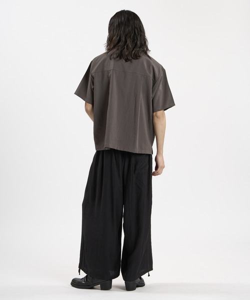NO ID.（ノーアイディ）の「【NO ID.】Linen Touch Pintuck Shirt / リネン タッチ ピンタック シャツ（シャツ/ブラウス・メンズ・グレー/ブラック/ホワイト・2/1）」の15枚目の写真
