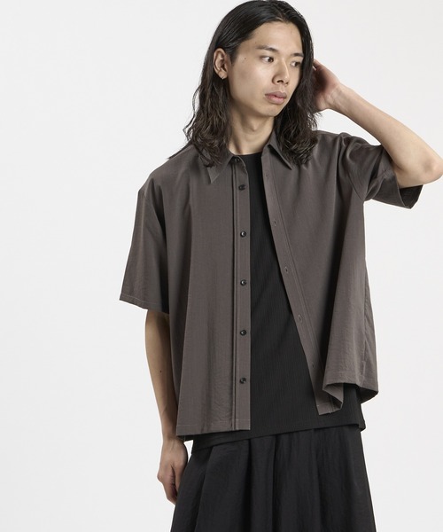 NO ID.（ノーアイディ）の「【NO ID.】Linen Touch Pintuck Shirt / リネン タッチ ピンタック シャツ（シャツ/ブラウス・メンズ・グレー/ブラック/ホワイト・2/1）」の4枚目の写真