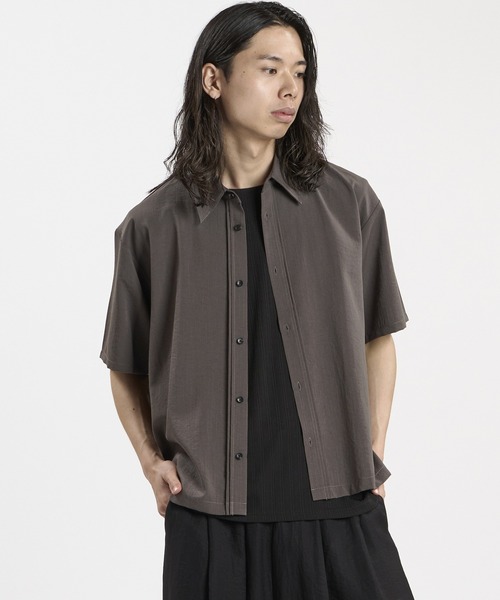 NO ID.（ノーアイディ）の「【NO ID.】Linen Touch Pintuck Shirt / リネン タッチ ピンタック シャツ（シャツ/ブラウス・メンズ・グレー/ブラック/ホワイト・2/1）」の5枚目の写真