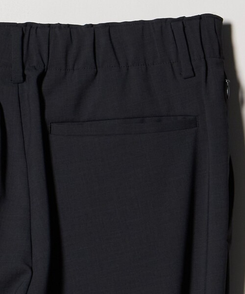 BEAUTY&YOUTH UNITED ARROWS(ビューティーアンドユースユナイテッドアローズ)の「東レ/TORAY COOL-TEX テーパード パンツ NO.3 ウォッシャブル 接触冷感 吸水速乾 ストレッチ セットアップ対応可能(その他パンツ・メンズ・ネイビー/オリーブ/ダークグレー・XL/L/S/M)」の12枚目の写真
