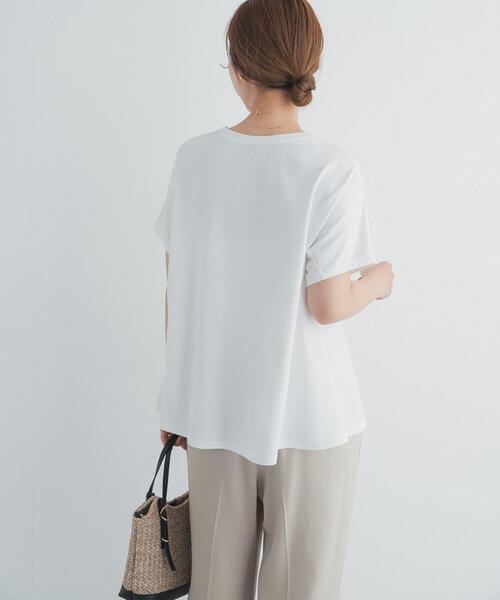 URBAN RESEARCH DOORS(アーバンリサーチドアーズ)の「サイドフレアプルオーバー(Tシャツ/カットソー・レディース・オフホワイト/ネイビー/グリーン系その他・FREE)」の4枚目の写真