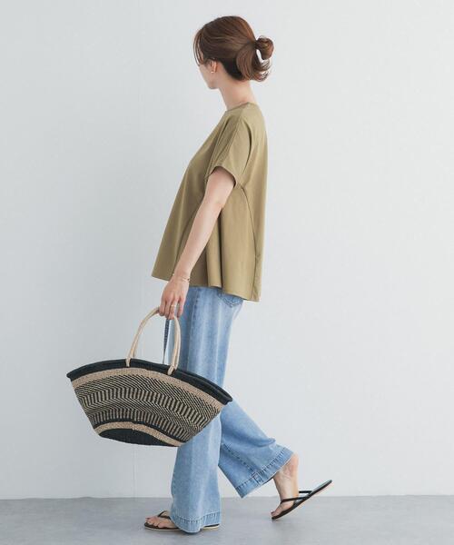 URBAN RESEARCH DOORS(アーバンリサーチドアーズ)の「サイドフレアプルオーバー(Tシャツ/カットソー・レディース・オフホワイト/ネイビー/グリーン系その他・FREE)」の17枚目の写真