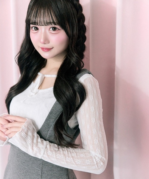 OLIVE des OLIVE(オリーブデオリーブ)の「【Belle Charme】Heart Charm Lace Tops(Tシャツ/カットソー・レディース・オフホワイト/ブラック・FREE)」の2枚目の写真
