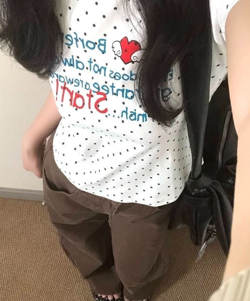 AsheKsha(アシクシャ)の「ハートと水玉模様のアルファベットプリント半袖Tシャツ(Tシャツ/カットソー・レディース・ホワイト・M)」の12枚目の写真