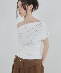 オフショルストーントップス