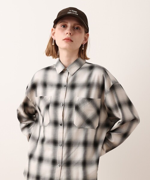 allureville(アルアバイル)の「オンブレーチェックシャツ(シャツ/ブラウス・レディース・ブラック系その他/ブラウン系その他・2)」の5枚目の写真