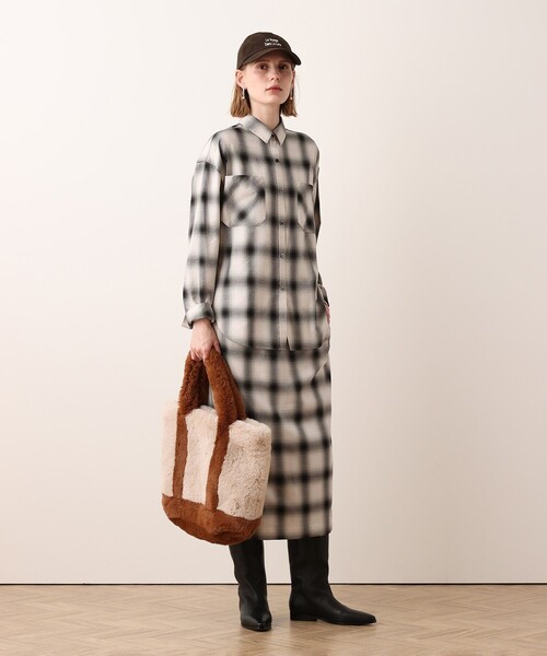 allureville(アルアバイル)の「オンブレーチェックシャツ(シャツ/ブラウス・レディース・ブラック系その他/ブラウン系その他・2)」の8枚目の写真