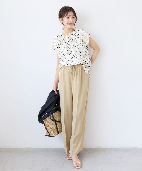 le.coeur blanc(ルクールブラン)の「バックリボンネックギャザーブラウス(シャツ/ブラウス・レディース・ホワイト系その他/ブラック/ブラック系その他・38)」の10枚目の写真