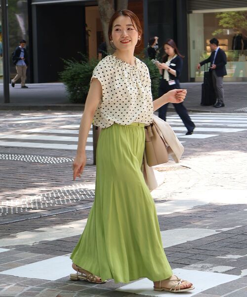 le.coeur blanc(ルクールブラン)の「バックリボンネックギャザーブラウス(シャツ/ブラウス・レディース・ホワイト系その他/ブラック/ブラック系その他・38)」の17枚目の写真