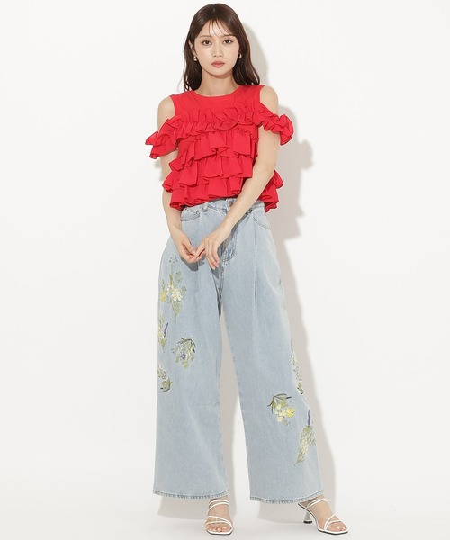 AND COUTURE(アンドクチュール)の「ティアードフリルコンビノースリーブTシャツ(Tシャツ/カットソー・レディース・ブラック/レッド/オフホワイト/クリーム・FREE)」の14枚目の写真