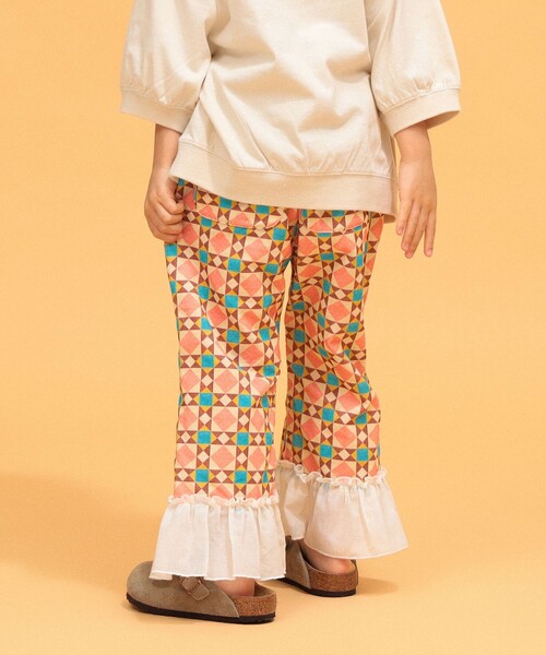 こども ビームス(コドモビームス)の「タイル柄 裾 フリル パンツ 2026FW(90~140cm)(その他パンツ・キッズ・イエロー系その他5/レッド系その他・110/130/100/90/120/140)」の4枚目の写真
