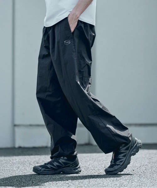 TENEZ(テネス)の「Nylon Wide Pants(その他パンツ・メンズ・ブラック・MEDIUM/LARGE)」の1枚目の写真