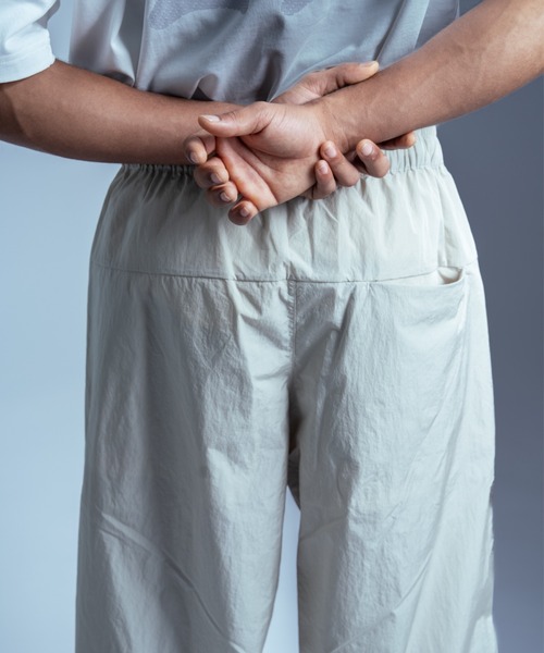 TENEZ(テネス)の「Nylon Wide Pants(その他パンツ・メンズ・ブラック・MEDIUM/LARGE)」の13枚目の写真