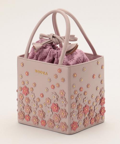 【極美品】TOCCA ✨かごバッグ　フラワー　パール　ハンドバッグ 花 ピンク TOCCA（トッカ）の「FLOWER DROP ハンドバッグ（ショルダーバッグ