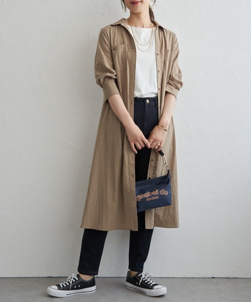 ikka(イッカ)の「コットンポケ付きシャツワンピース(ワンピース・レディース・テラコッタ/ベージュ/グリーン・L/M)」の2枚目の写真