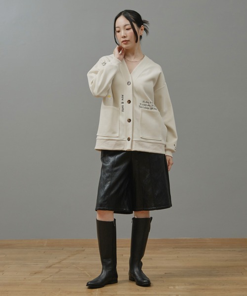 Nunc.(ヌンク)の「エコレザーハーフパンツ(その他パンツ・レディース・ブラック/ダークブラウン・38)」の16枚目の写真