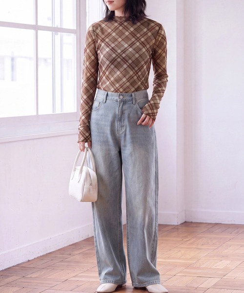 SELECT LEVERY(セレクトリベリー)の「シアーチェックプルオーバー(Tシャツ/カットソー・レディース・ブラック/ブラウン・MEDIUM)」の6枚目の写真