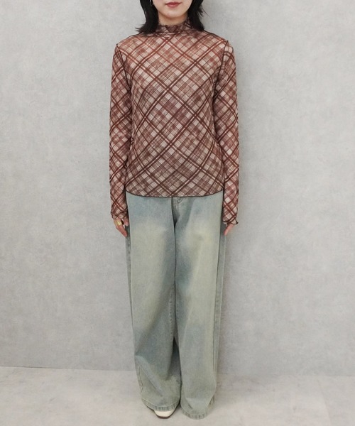 SELECT LEVERY(セレクトリベリー)の「シアーチェックプルオーバー(Tシャツ/カットソー・レディース・ブラック/ブラウン・MEDIUM)」の14枚目の写真