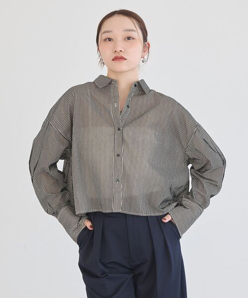 earth music&ecology（アースミュージックアンドエコロジー）の「シアーコーデュロイシャツ（シャツ/ブラウス・レディース・ダークオレンジ/ダークネイビー/ライトベージュ・FREE）」の21枚目の写真