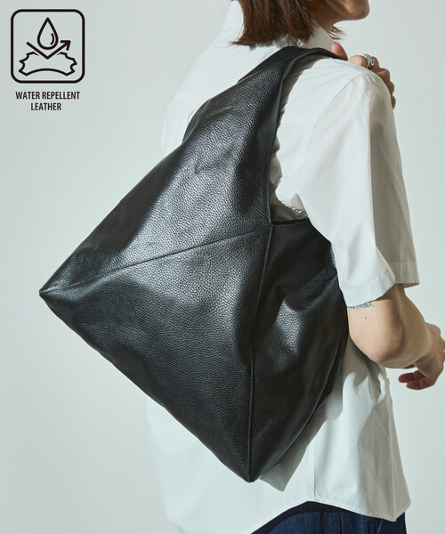 Firsthand（ファーストハンド）の「Firsthand/ファーストハンド Leather Triangle Marche Bag / トライアングルマルシェ / レザートート / 撥水レザー（トートバッグ・メンズ・ブラック・ONE SIZE）」の12枚目の写真