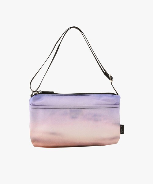 agnes b.(アニエスベー)の「フォトプリント ナイロン 2way ラージ ボストンバッグ "My bag" RAT01R-01(ボストンバッグ・レディース・パープル系その他・FREE)」の10枚目の写真