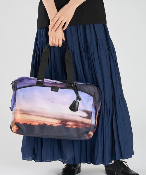 agnes b.(アニエスベー)の「フォトプリント ナイロン 2way ラージ ボストンバッグ "My bag" RAT01R-01(ボストンバッグ・レディース・パープル系その他・FREE)」の12枚目の写真