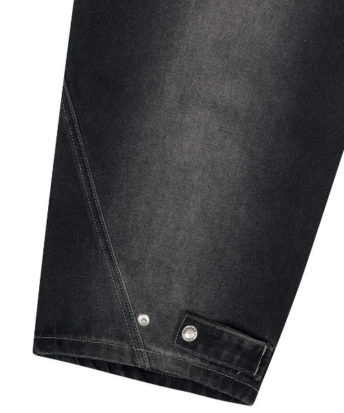 MAHAGRID(マハグリッド)の「『mahagrid/マハグリット』 WASHED POCKET DENIM PANTS/ウォッシュドポケットデニムパンツ(デニムパンツ・レディース・ブラック/ブルー・M/S)」の4枚目の写真