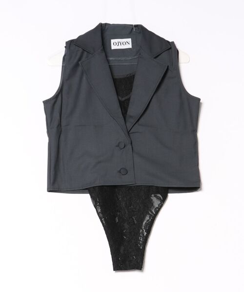 OJYON（オジョン）の「【OJYON】milanda jacket set WHITE（その他トップス・レディース・チャコールグレー/ホワイト・ONE SIZE）」の2枚目の写真