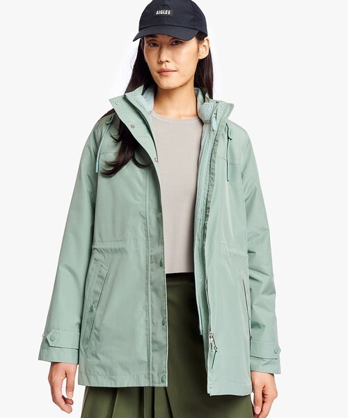 AIGLE(エーグル)の「GORE-TEX ゴアテックス 防風 防水 透湿 2レイヤー アジャスタブルウエストフーデッドジャケット T-KIT フード着脱可(マウンテンパーカー・レディース・ブラック/セージグリーン/ホワイト・38/36/42/40)」の3枚目の写真