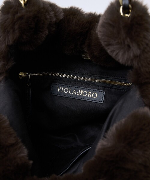 VIOLAd'ORO（ヴィオラドーロ）の「【VIOLAd’ORO / ヴィオラドーロ】ELMO　エコファー チェーンショルダートートバッグ Sサイズ（トートバッグ・レディース・ダークブラウン・フリー）」の7枚目の写真