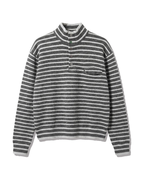 UNDEROFF(アンダーオフ)の「クロップドフィット ストライプ ハーフネック ウールニット グレー(ニット/セーター・レディース・グレー・MEDIUM/LARGE/X-LARGE)」の6枚目の写真