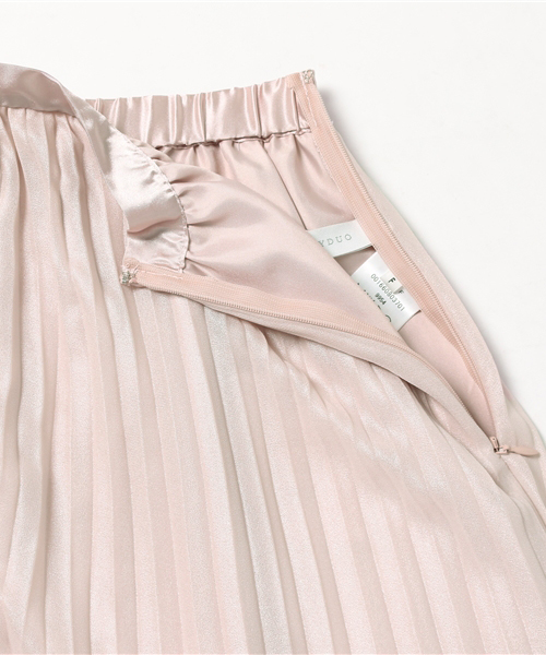 MERCURYDUO（マーキュリーデュオ）の「シャイニーアコーディオンプリーツスカート（スカート・レディース・オフホワイト/ベビーピンク/キャメル・FREE）」の10枚目の写真