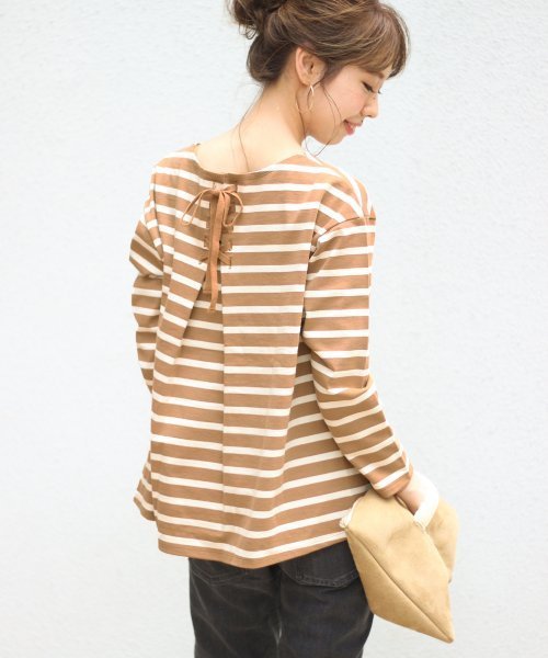 Spick & Span(スピックアンドスパン)の「≪WEB限定≫デラヴェジャージーBACKレースアップ◆ (Tシャツ/カットソー・レディース・ホワイト/キャメル/ブラック系その他7/ブルー・FREE)」の4枚目の写真