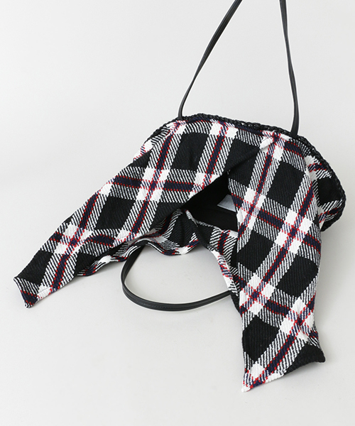 UR SELECT（ユーアールセレクト）の「Coif（トートバッグ・レディース・ブラック/レッド/グリーン・FREE）」の8枚目の写真