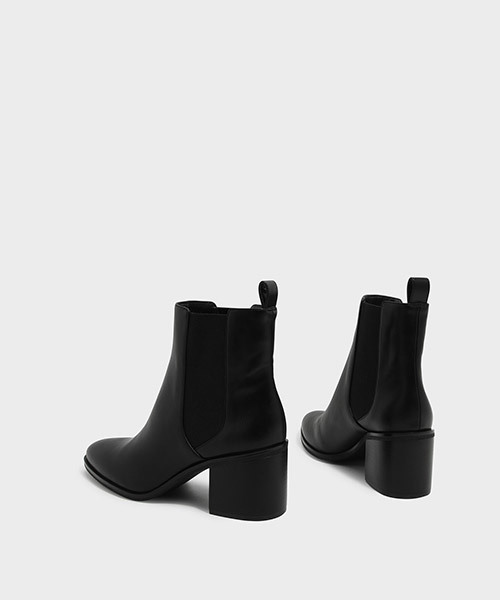 CHARLES & KEITH（チャールズ & キース）の「チェルシーカフブーツ / CHELSEA CALF BOOTS（ブーツ・レディース・ブラック/ネイビー・22.5cm/23.5cm/23cm/24.5cm/25cm）」の5枚目の写真