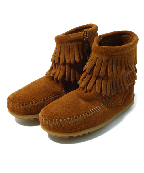 Minnetonka（ミネトンカ）の「MINNETONKA:ダブルフリンジ サイド