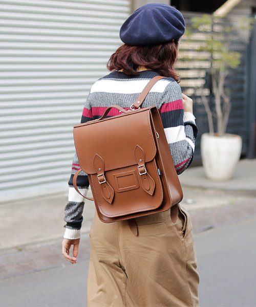 Zatchels（ザッチェルズ）の「【Zatchels/ザッチェルズ】シティバックパック/Plus Size（ショルダーバッグ・レディース・ネイビー/ライトブラウン/ダークブラウン/ブラック/ワインレッド/グリーン/ベージュ系その他・ONE SIZE/00）」の21枚目の写真