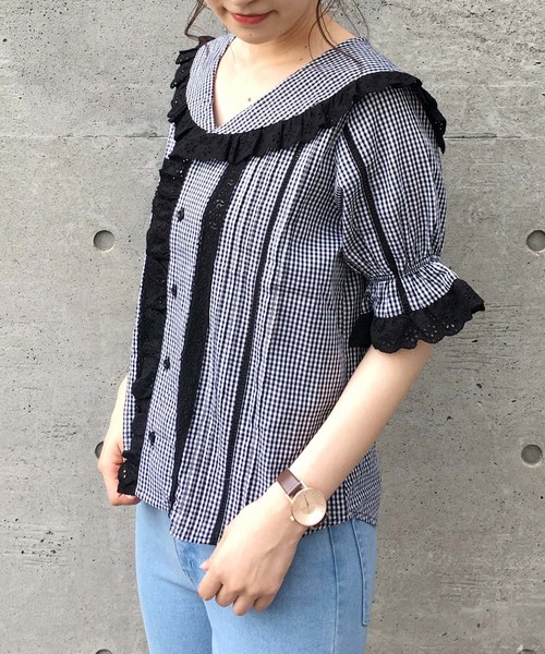 one after another NICE CLAUP（ワンアフターアナザーナイスクラップ）の「【ZOZO限定】 フリルレースブラウス（シャツ/ブラウス・レディース・オフホワイト/ピンク/チェック・FREE）」の4枚目の写真