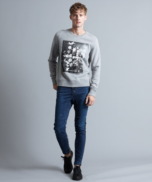 5351 POUR LES HOMMES（ゴーサンゴーイチプールオム）の「グラフィック度詰裏毛スウェット（スウェット・メンズ・グレー/ブラック・44/46/48/50）」の11枚目の写真