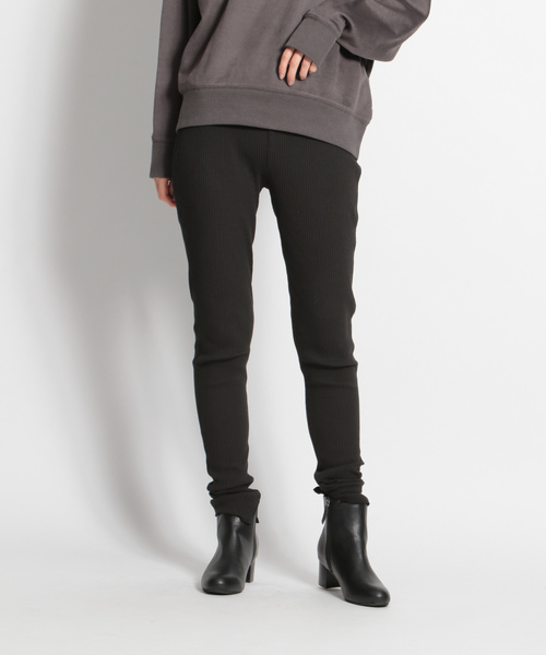 niko and...（ニコアンド）の「リブロングペチパンツ（その他パンツ・レディース・ブラック/ベージュ/チャコール・SMALL/MEDIUM/LARGE）」の2枚目の写真