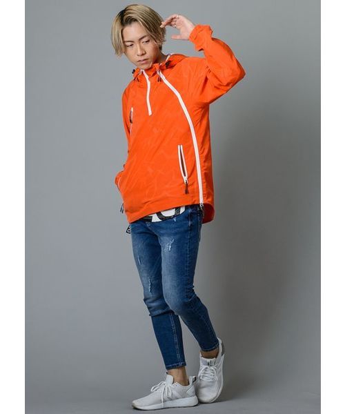 REGIEVO（レジエボ）の「【REGIEVO】大人のおしゃれなパーカー（パーカー・メンズ・ライトグレー/ブラック/オレンジ・SMALL/MEDIUM/LARGE）」の12枚目の写真