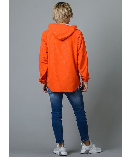 REGIEVO（レジエボ）の「【REGIEVO】大人のおしゃれなパーカー（パーカー・メンズ・ライトグレー/ブラック/オレンジ・SMALL/MEDIUM/LARGE）」の13枚目の写真